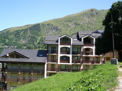 Centre - Saint-Martin-de-Belleville - 4 rooms - MURGERS - photo de la résidence N°02