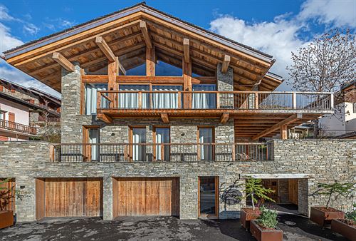 Centre - Saint-Martin-de-Belleville - 9 pièces - CHALET DU COL DE LA LUNE - photo de la résidence N°04