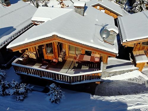 Centre - Saint-Martin-de-Belleville - 8 pièces - CHALET ULTREÏA - photo de la résidence N°04