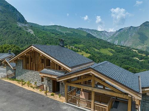 Centre - Saint-Martin-de-Belleville - 8 pièces - CHALET LES 4 FRERES - photo de la résidence N°02