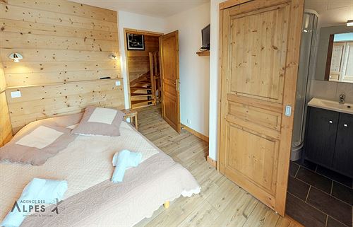 Centre - Saint-Martin-de-Belleville - 7 rooms - CHALET VILLETTE - photo du bien N°09