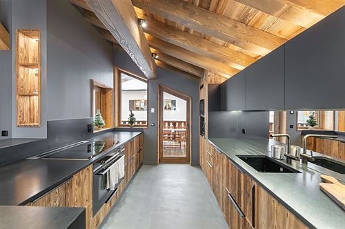 Centre - Saint-Martin-de-Belleville - 8 pièces - CHALET ULTREÏA - photo du bien N°04