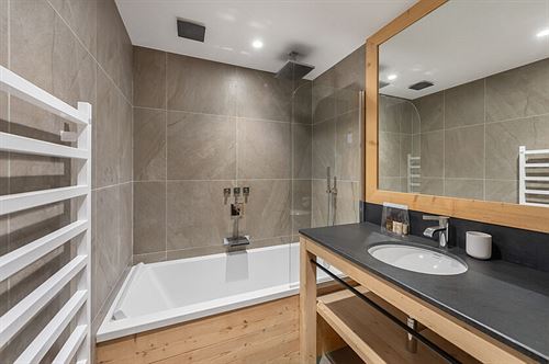 Centre - Saint-Martin-de-Belleville - 8 pièces - CHALET LES 4 FRERES - photo du bien N°10